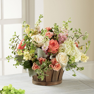 The FTD Bountiful Garden Bouquet