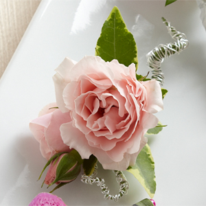 The FTD Pink Spray Rose Boutonniere